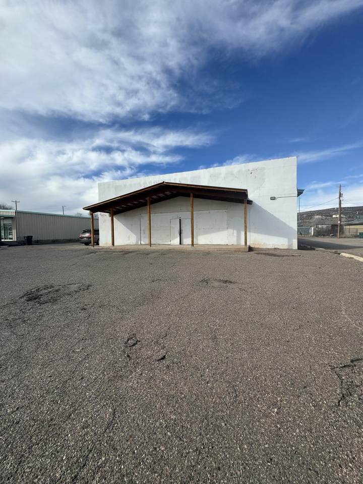 417 1st Street - Photo 1