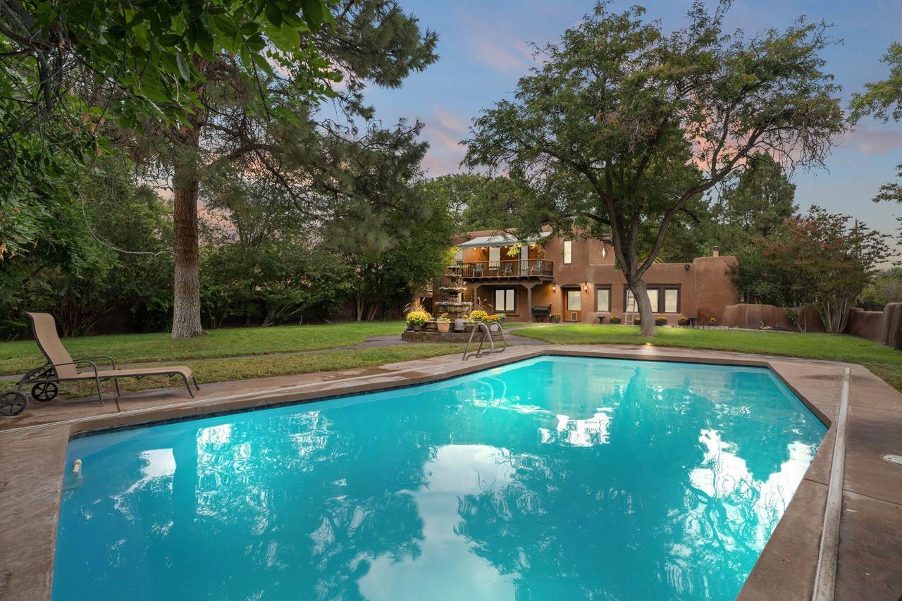 1504 Lucyle Place - Photo 1