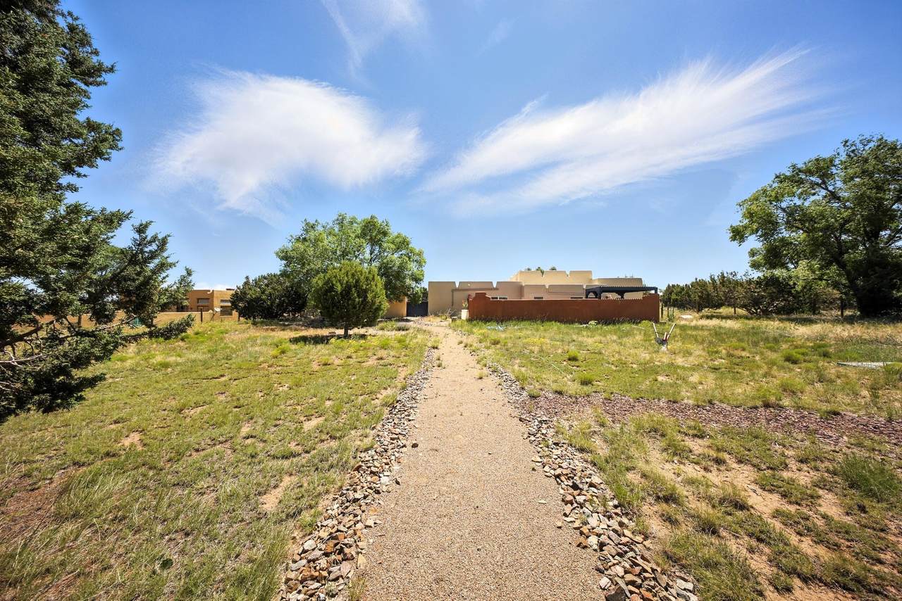 19 Tierra Del Sol Road - Photo 1