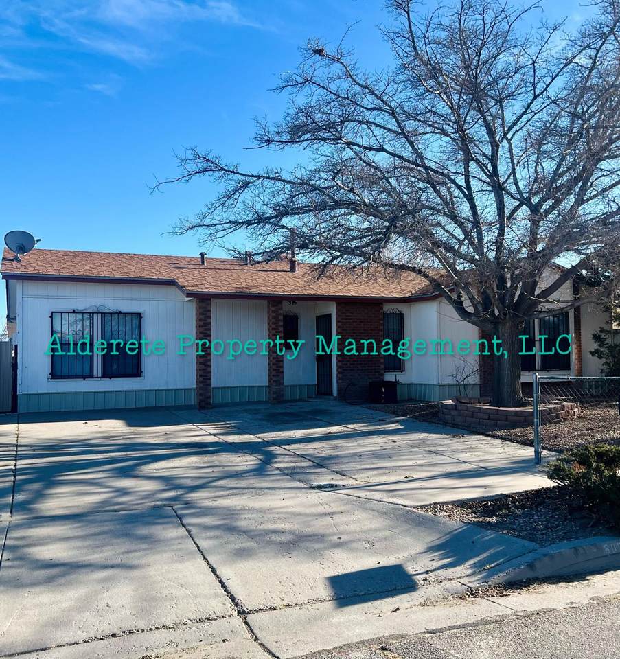 9006 Sonya Avenue - Photo 1