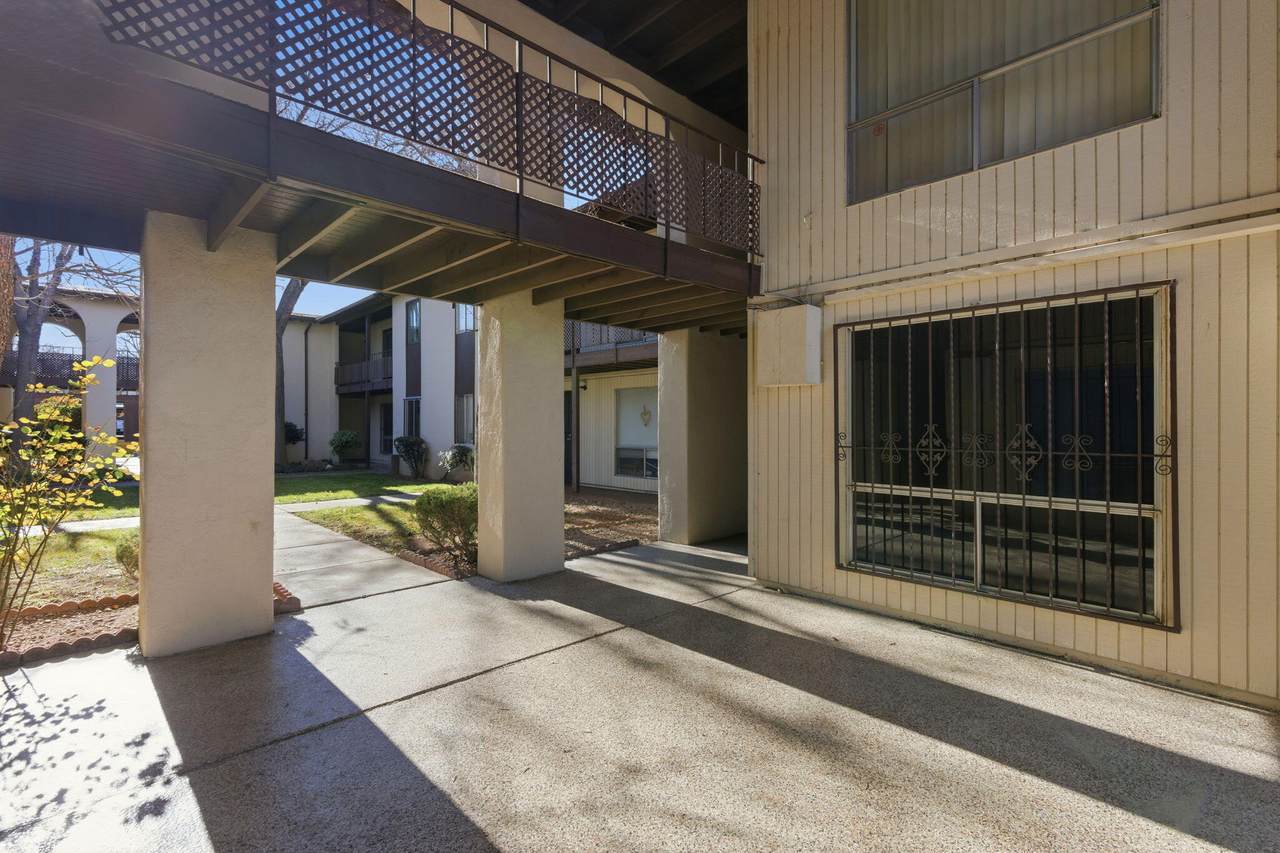 1601 Pennsylvania Street - Photo 1