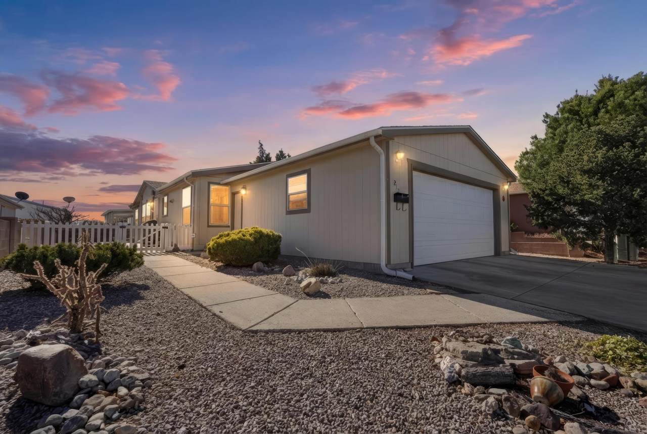 213 Sunrise Bluffs Drive - Photo 1