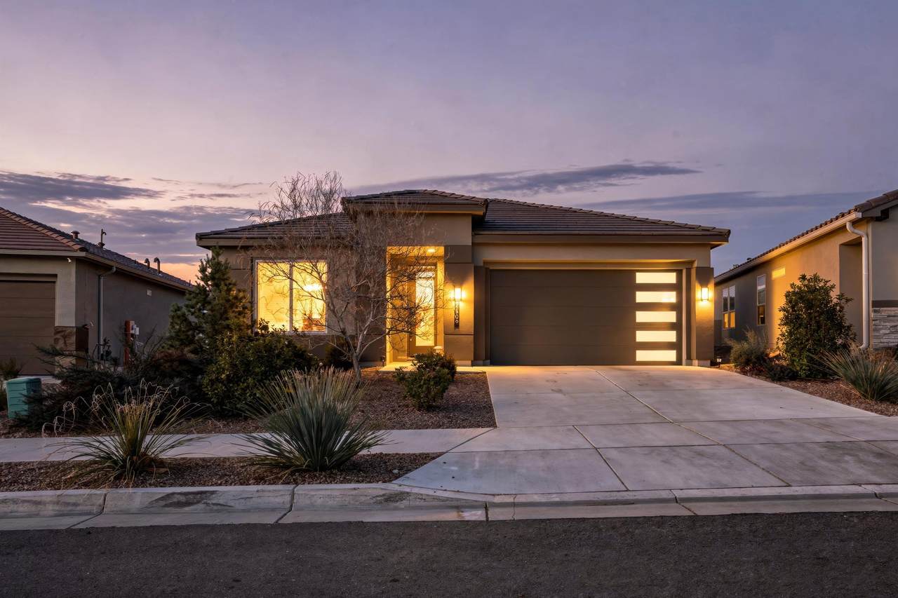 2509 Mccauley Loop - Photo 1