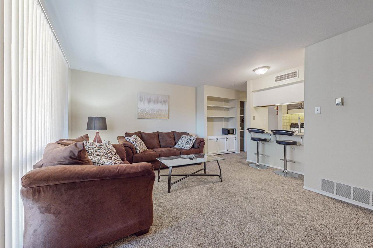 1601 Pennsylvania Street - Photo 1