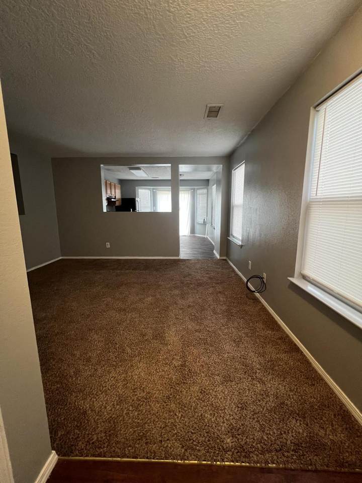 10709 Gentry Lane - Photo 1
