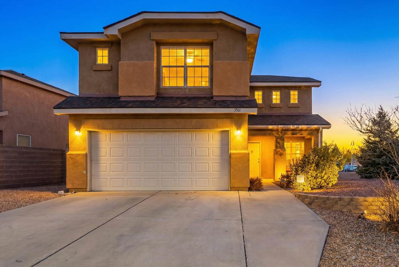 7501 Prairie Falcon Avenue - Photo 1