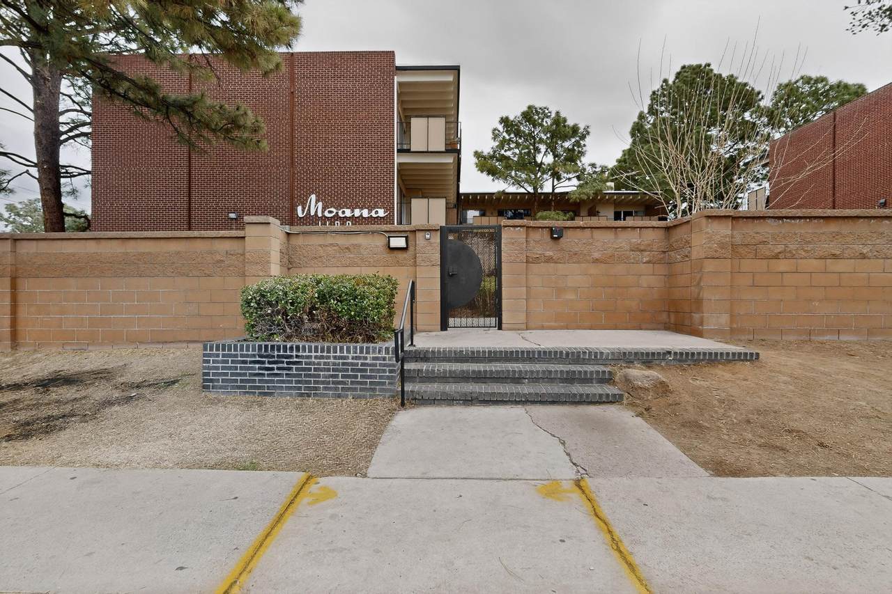 1100 Alvarado Drive - Photo 1