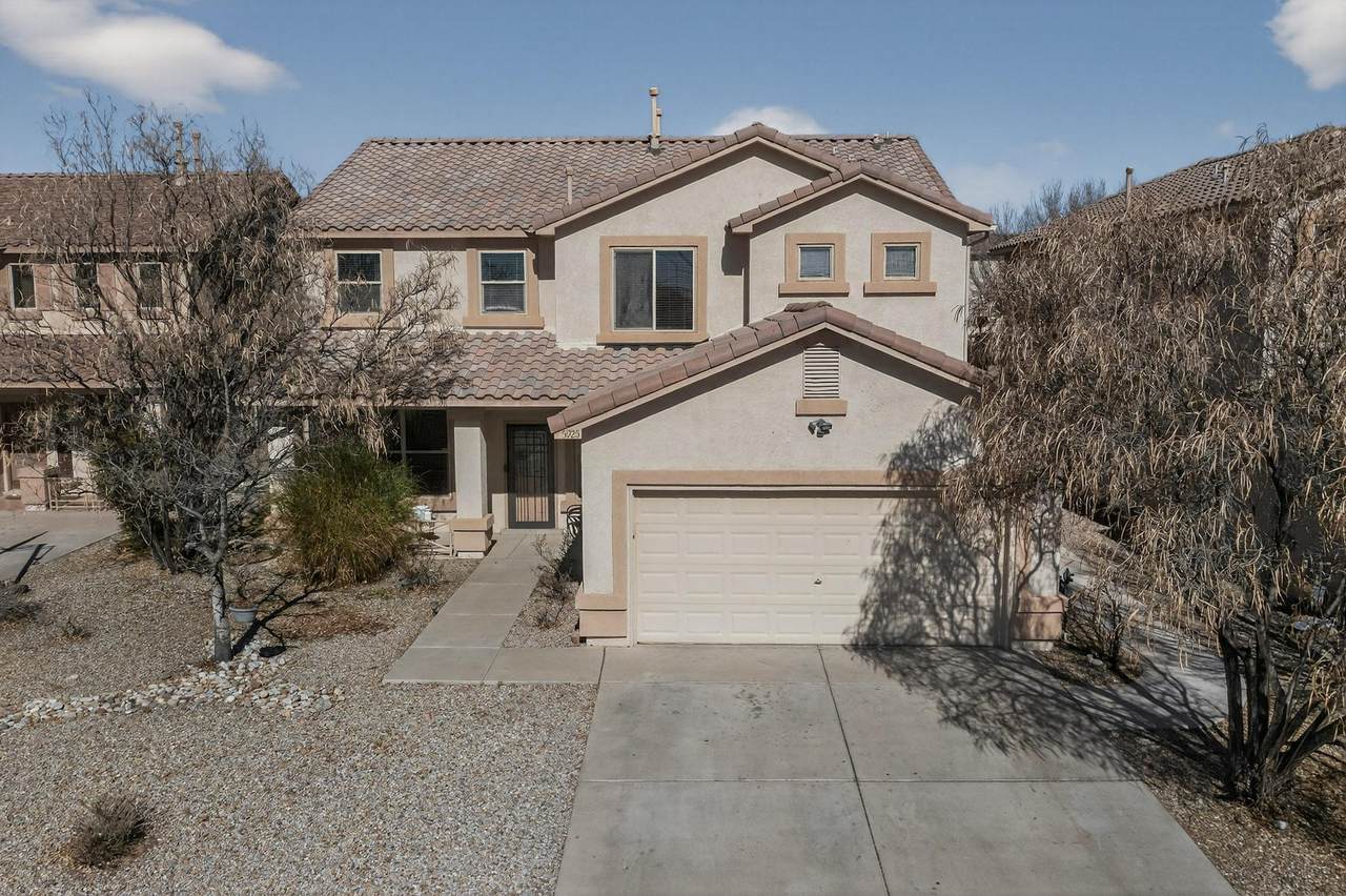 5925 Las Cadenas Road - Photo 1