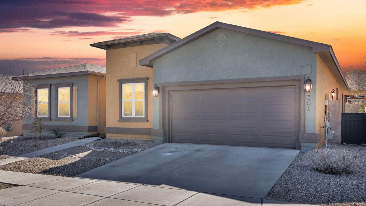 301 Zuni River Circle - Photo 1
