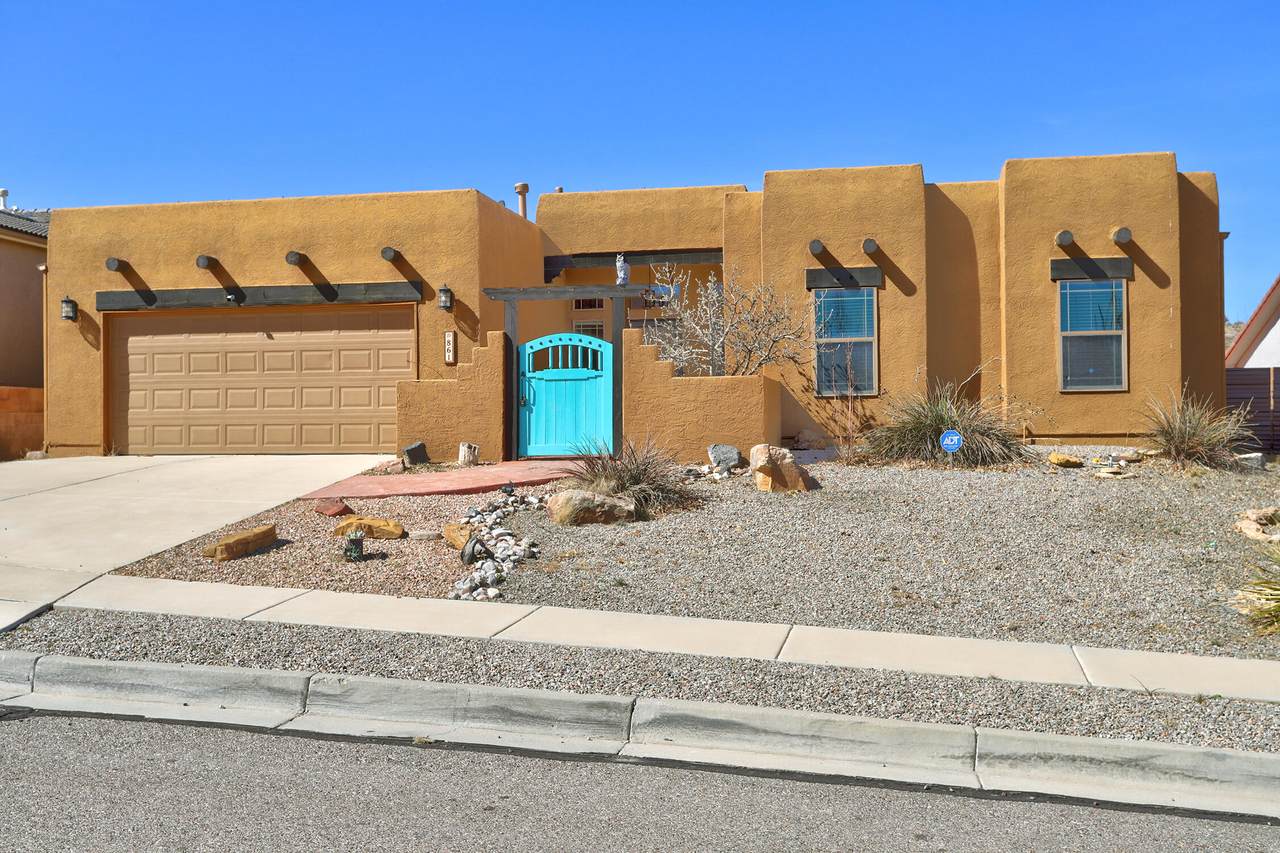 861 Loma Pinon Loop - Photo 1