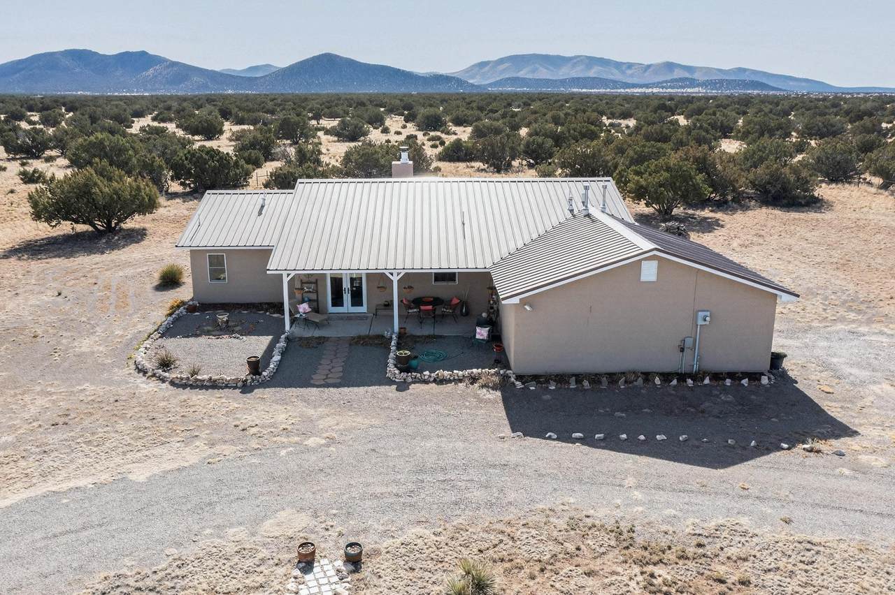 12 Elk Road - Photo 1