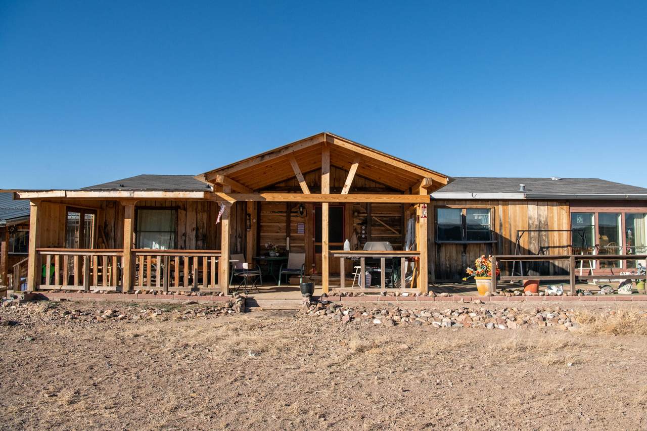 250 Frontier Trail - Photo 1