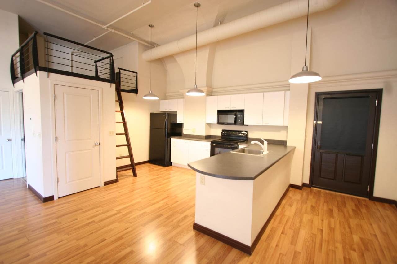 301 Central Avenue - Photo 1