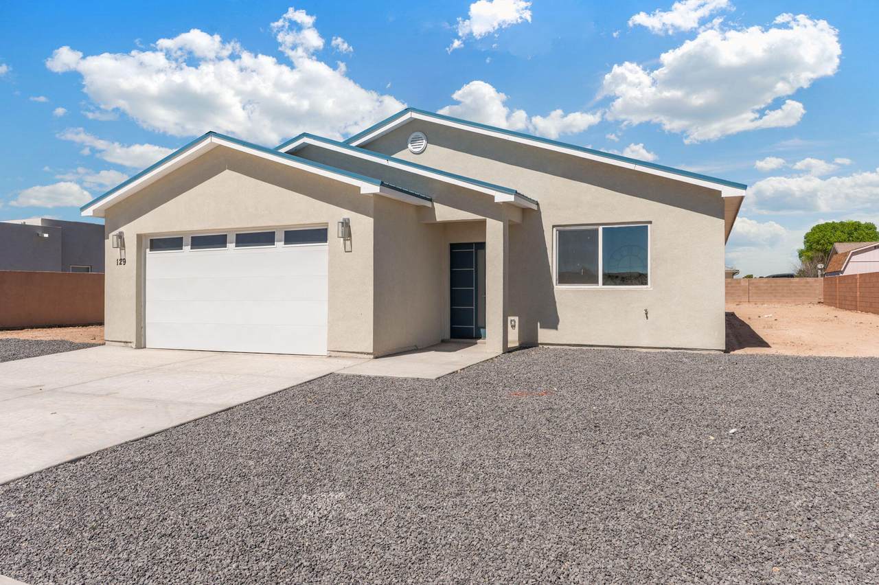 129 Chamartin Avenue - Photo 1