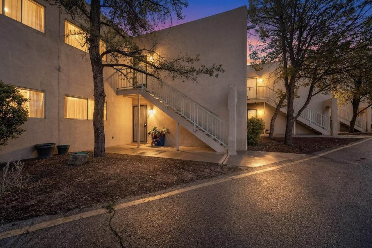 4717 Country Club Lane - Photo 1