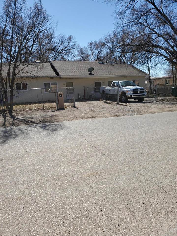 1428 Saunders Road - Photo 1