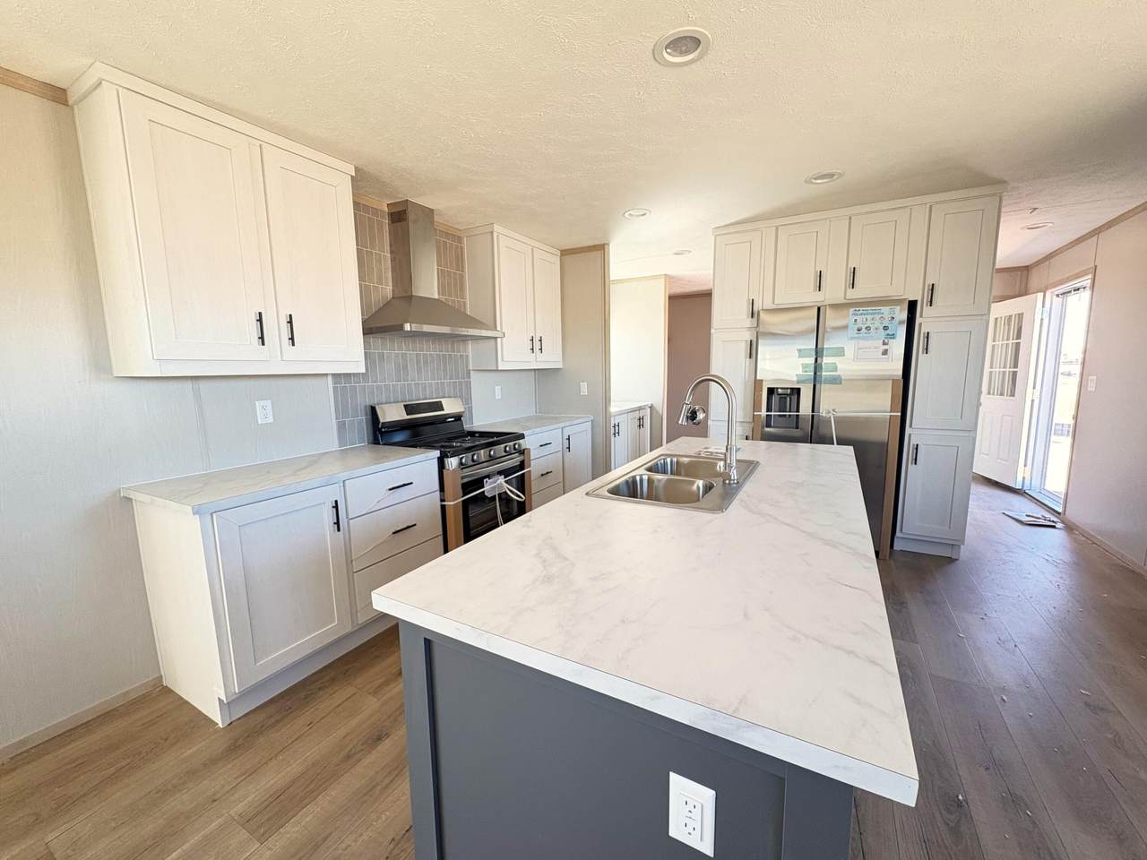 1179 Los Tulipanes Drive - Photo 1