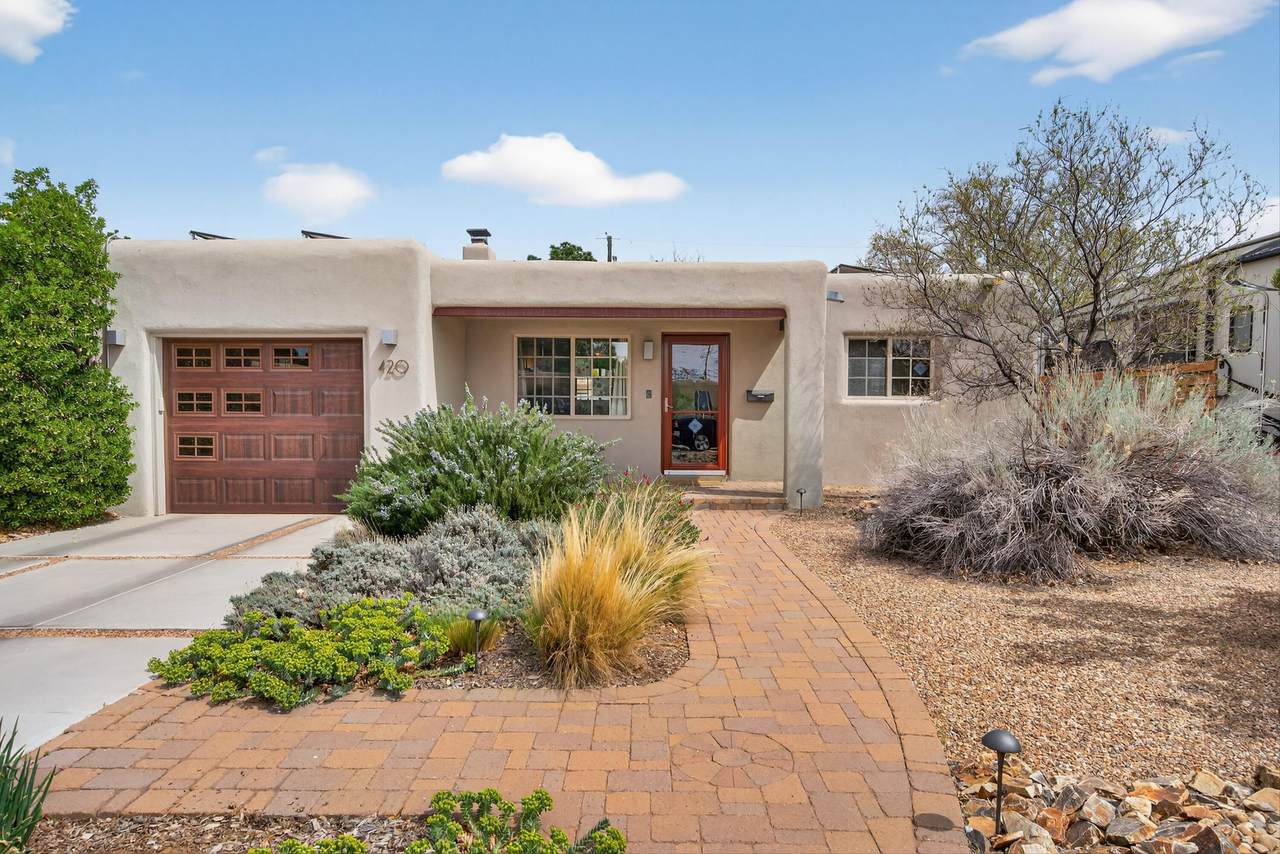 420 Manzano Street - Photo 1