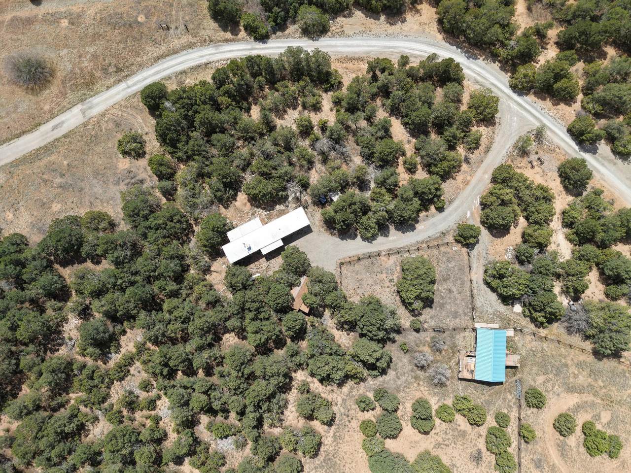 18 Holiday Drive - Photo 1