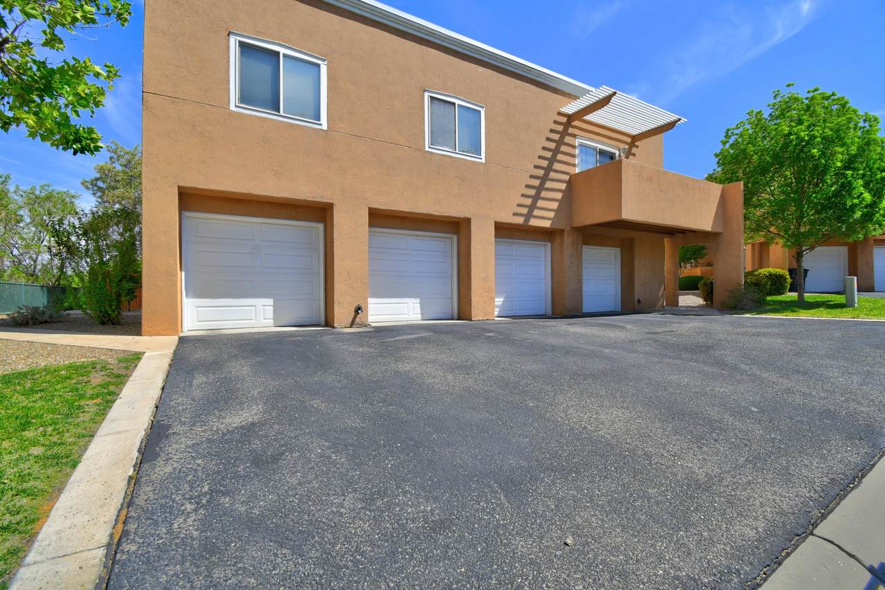 4701 Morris Street - Photo 1