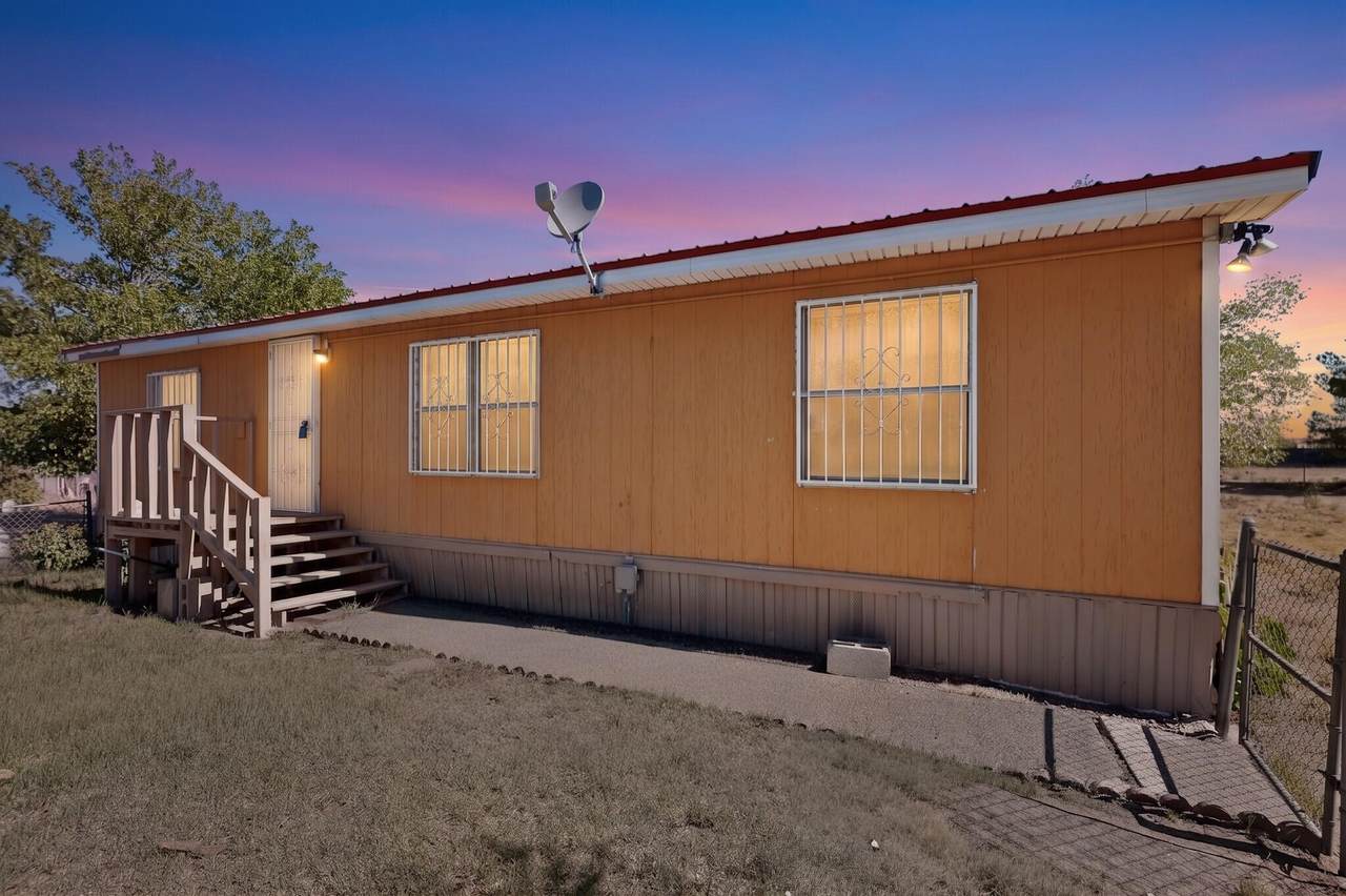 1 Santa Monica Avenue - Photo 1