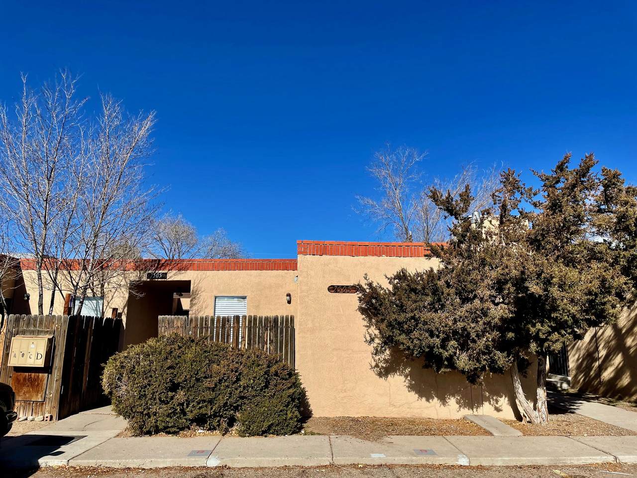 7505 Pennsylvania Lane - Photo 1