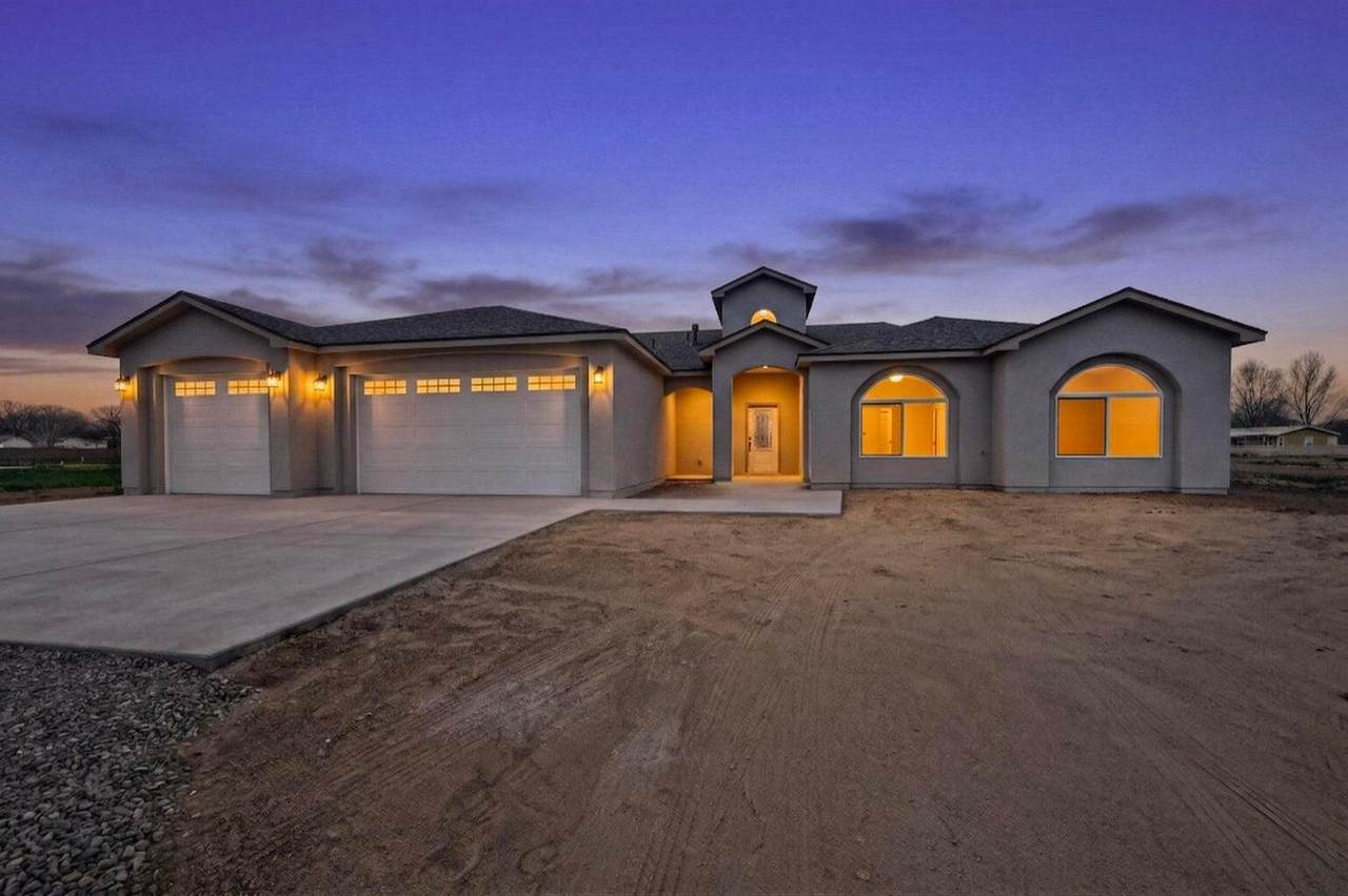 9 Leibel Court - Photo 1