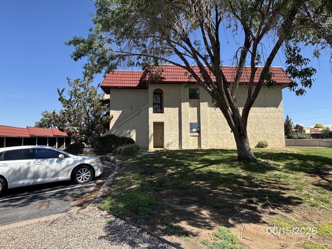 823 Country Club Drive - Photo 1