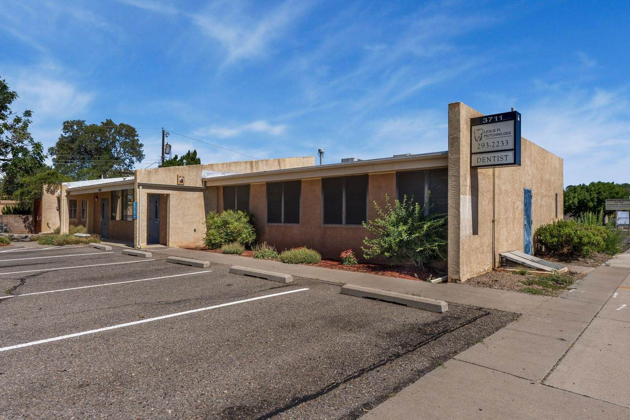 3711 Eubank Boulevard - Photo 1