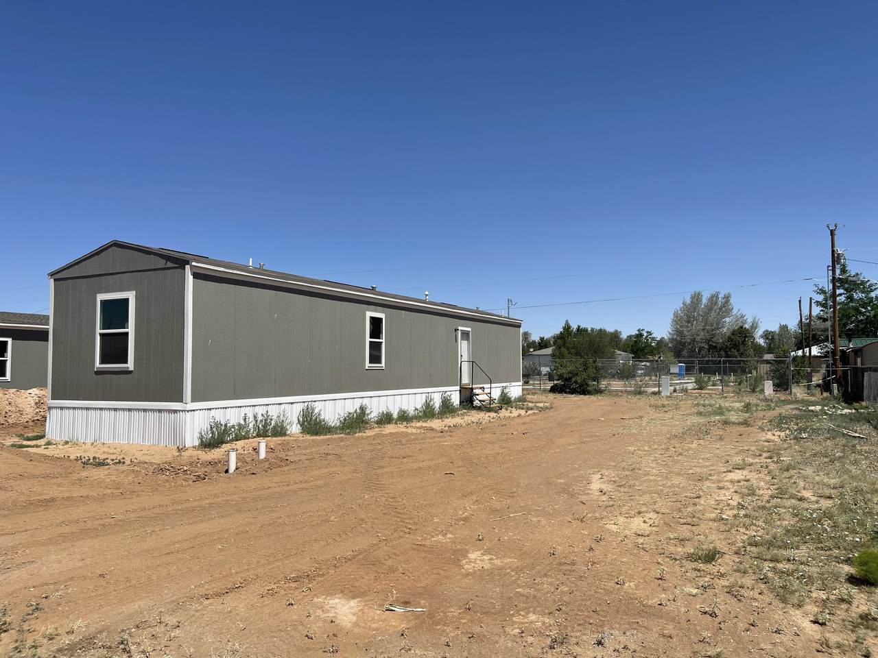 805 Maple Avenue - Photo 1