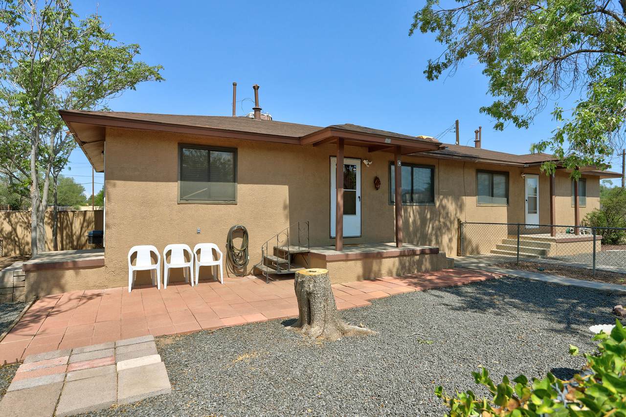 321 Wayne Road - Photo 1
