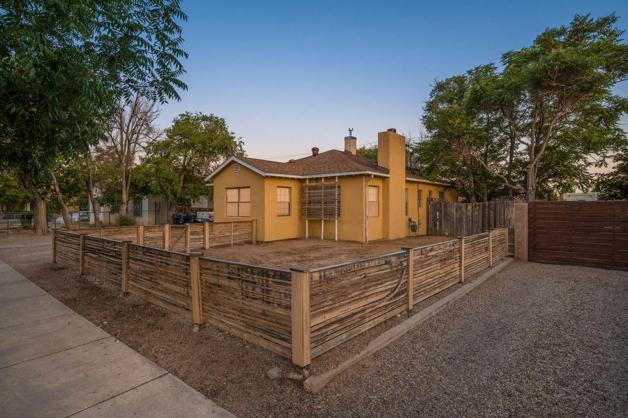 1920 Lead Avenue - Photo 1