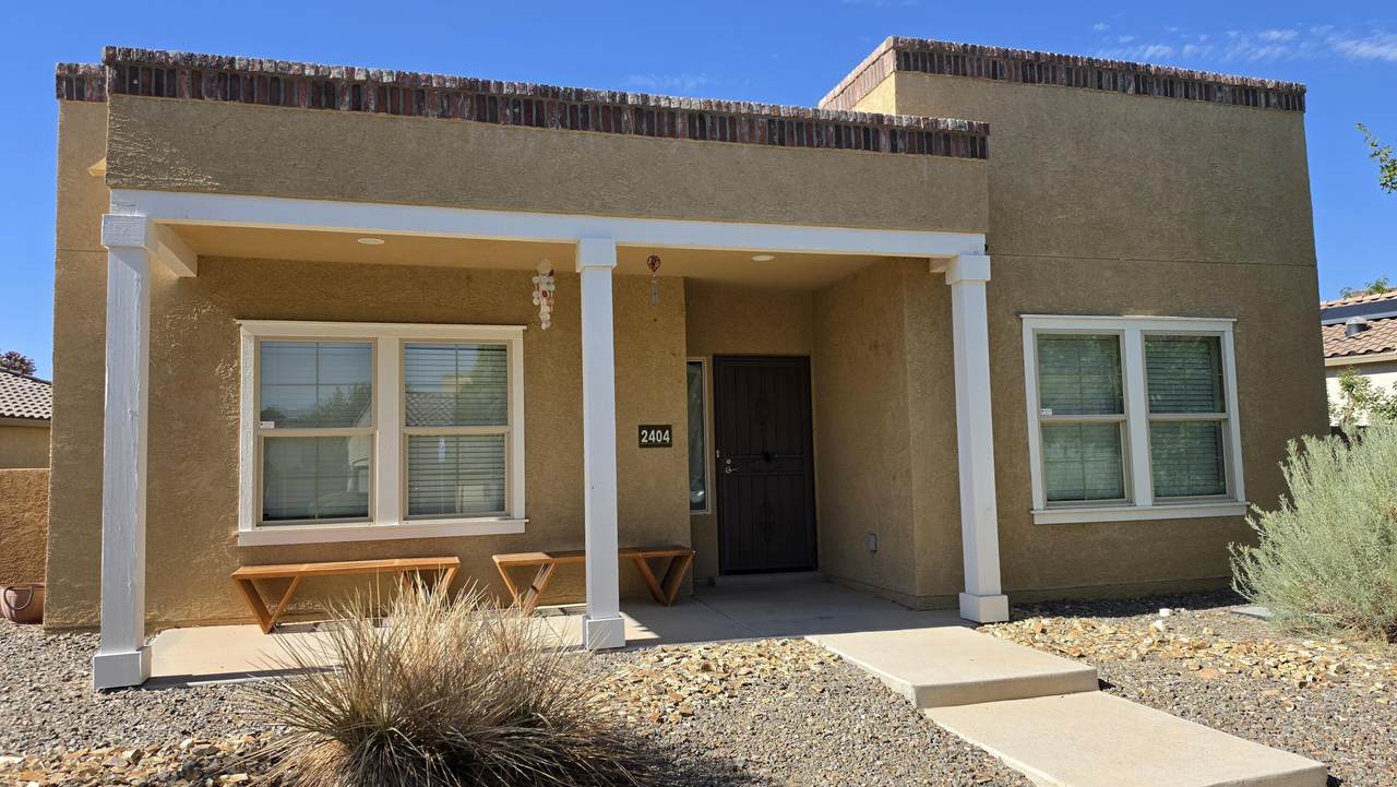 2404 Cunningham Avenue - Photo 1
