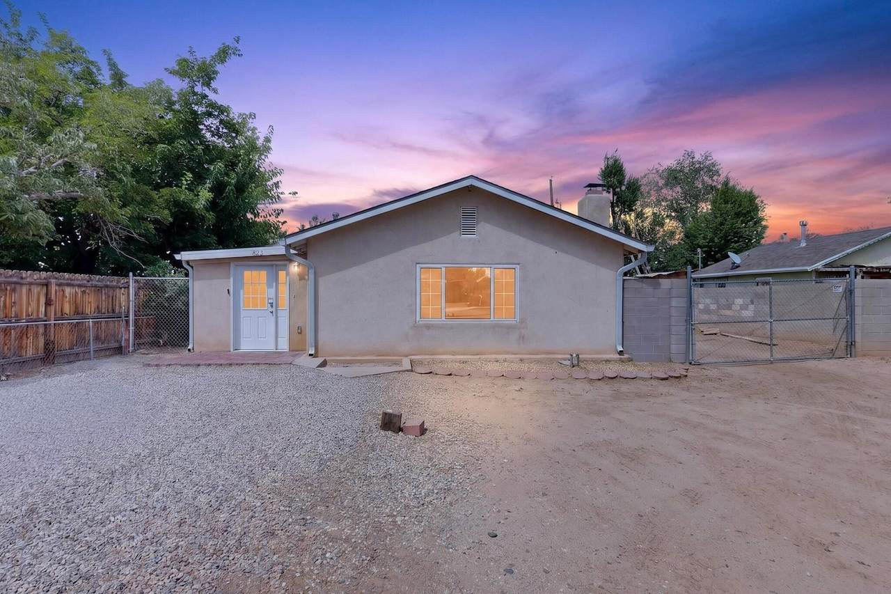 823 San Lorenzo Avenue - Photo 1
