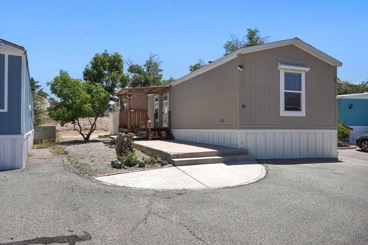 1907 Buena Vista Drive - Photo 1