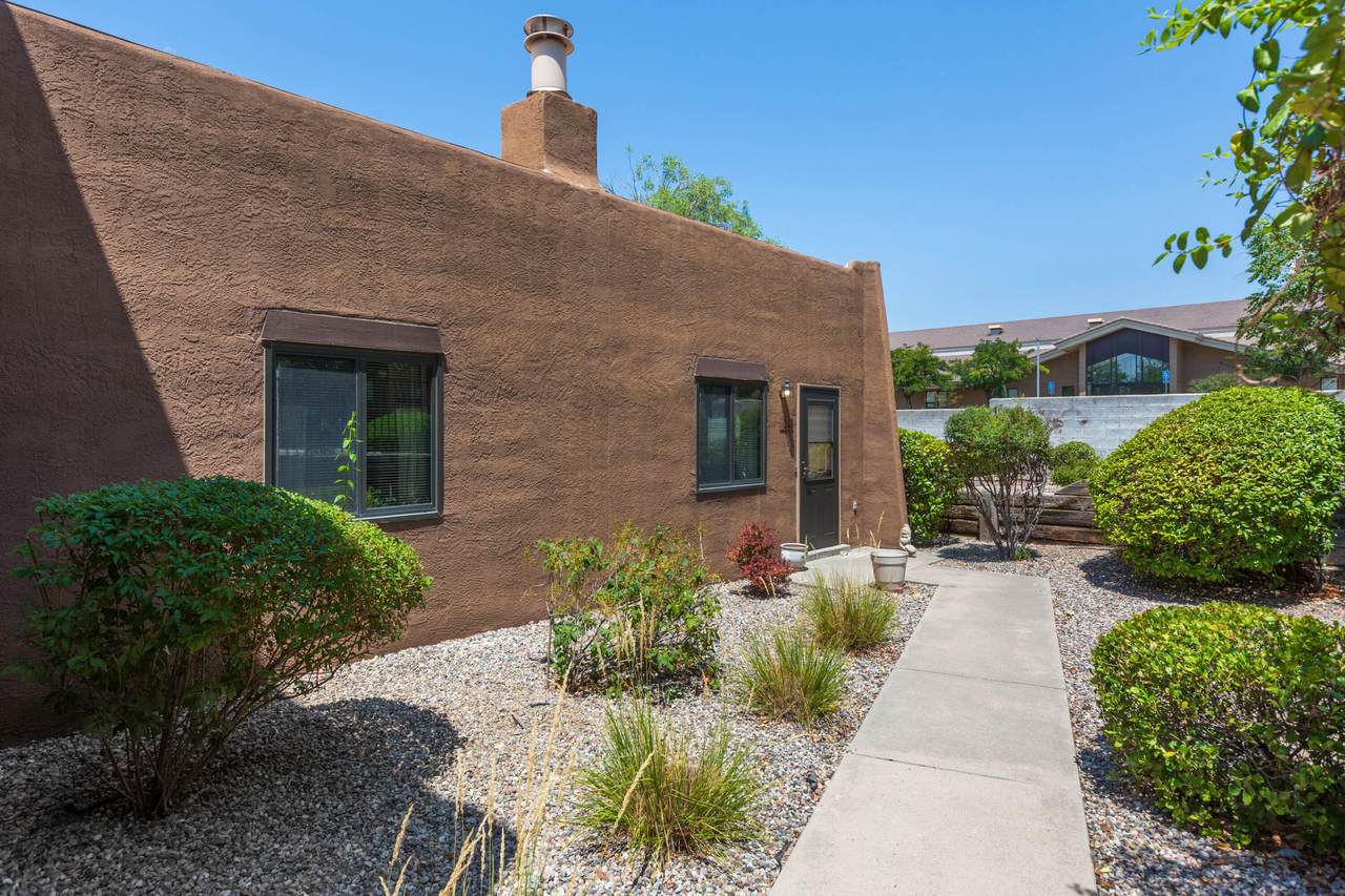 5801 Lowell Street - Photo 1