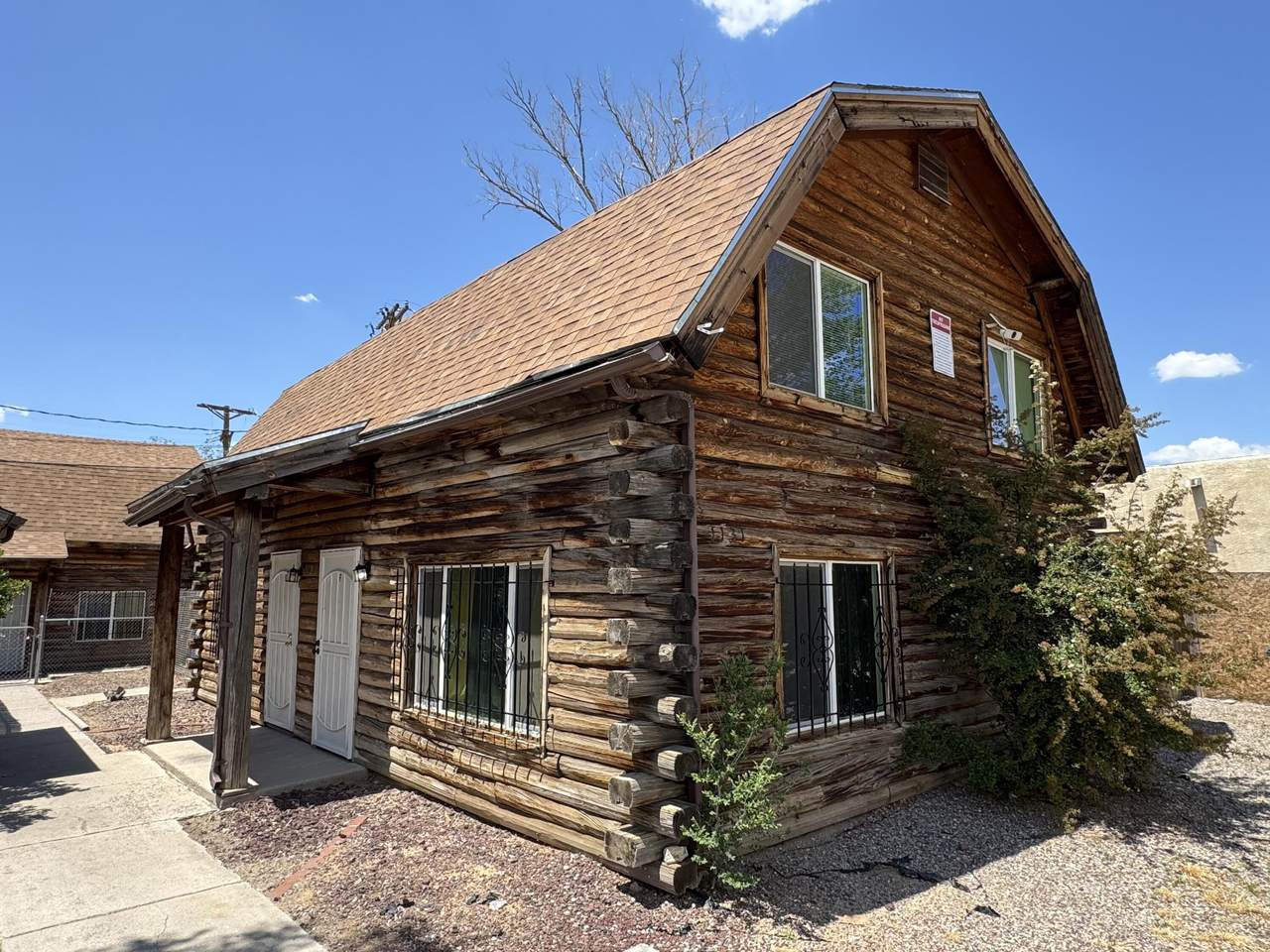 1131 Louisiana Boulevard - Photo 1