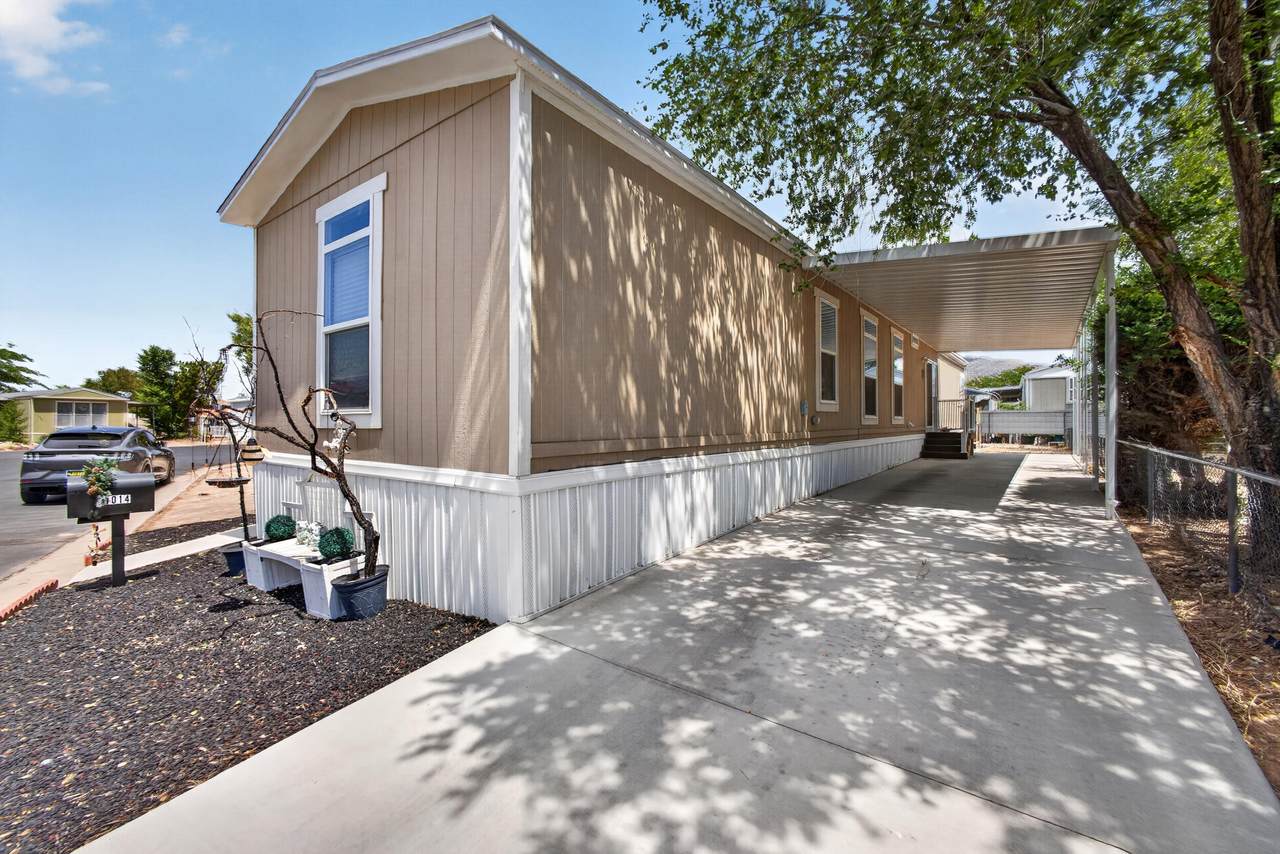 1014 Mustang Trail - Photo 1