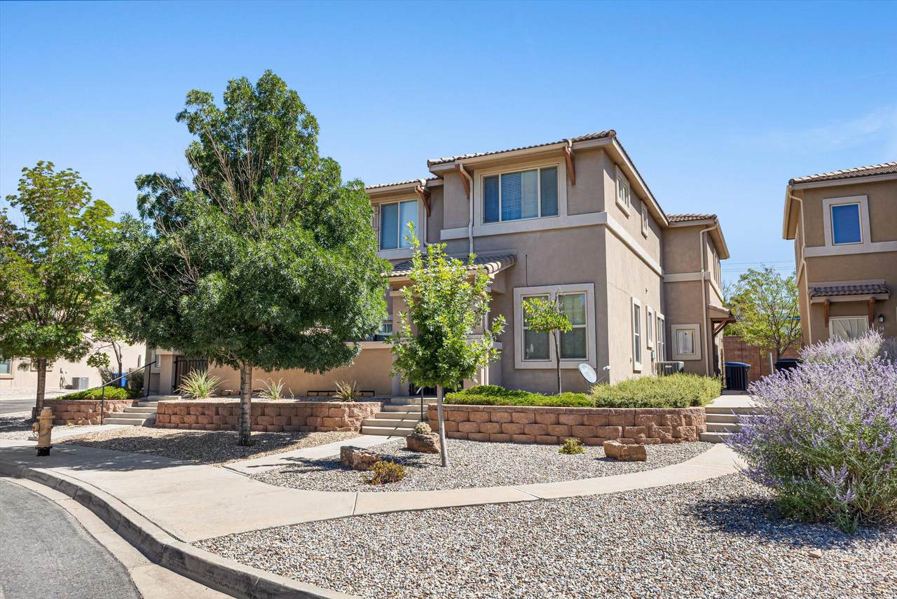 11028 Fort Point Lane - Photo 1