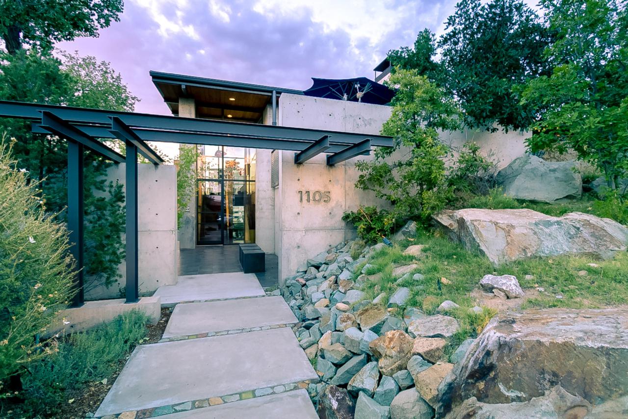 1105 Marquette Place - Photo 1