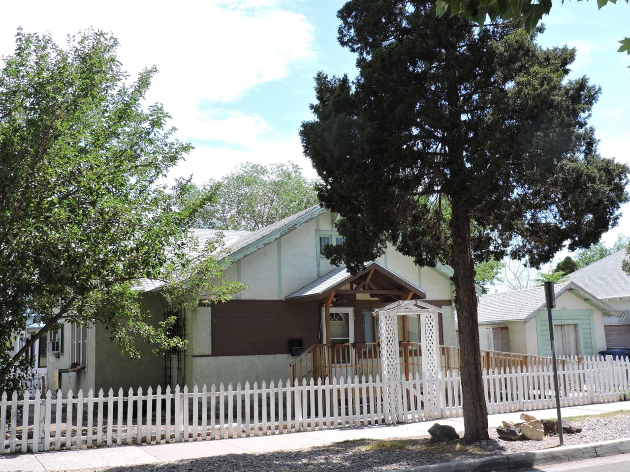 700 Roma Avenue - Photo 1