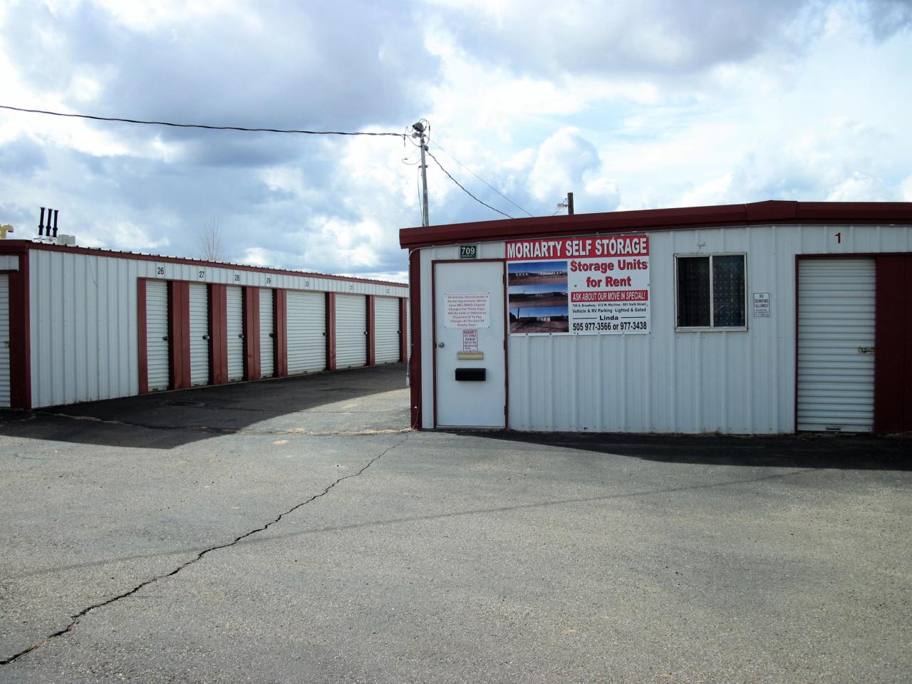709 Broadway - Photo 1