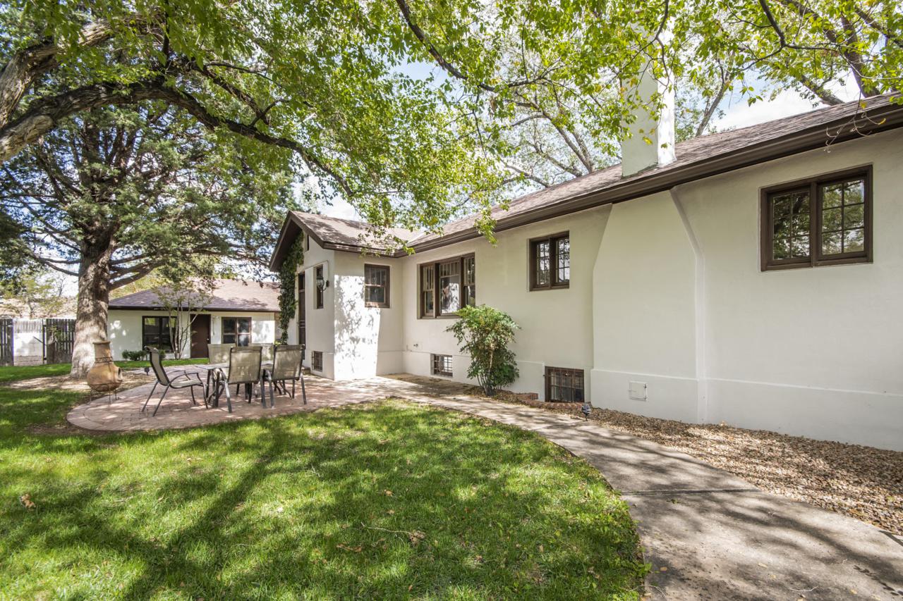 1201 Las Lomas Road - Photo 1