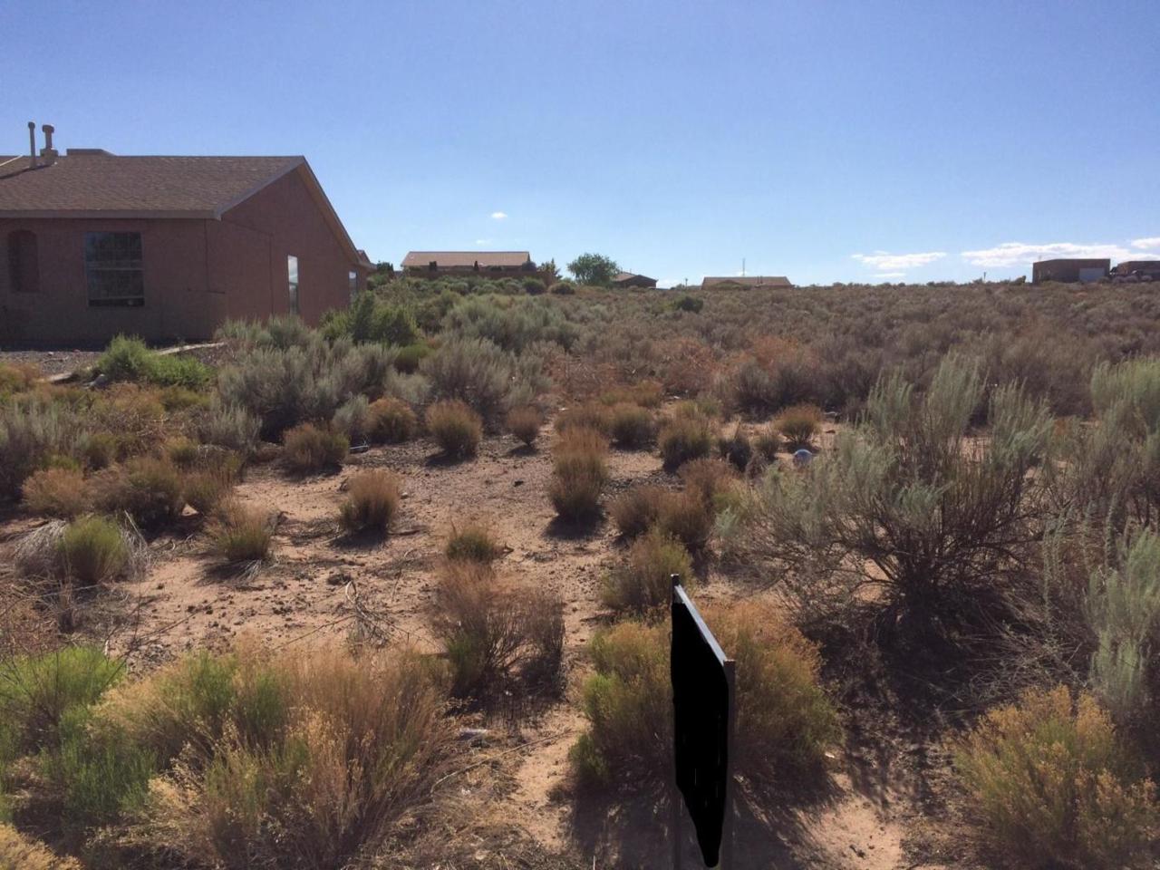 817 8 Street - Photo 1
