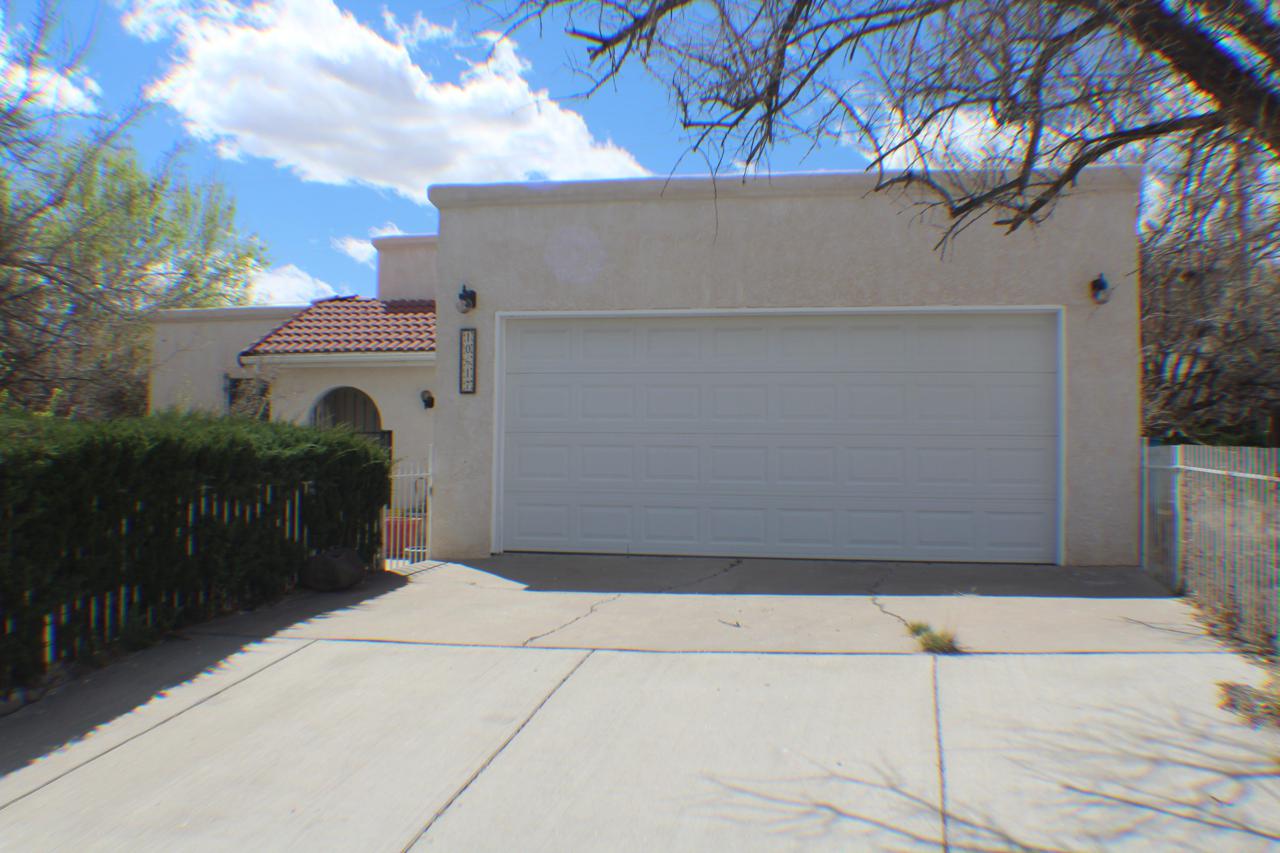 10617 Easy Street - Photo 1