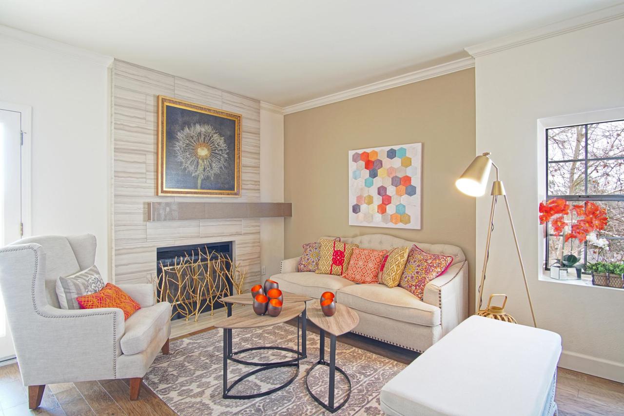 1325 Park Avenue - Photo 1