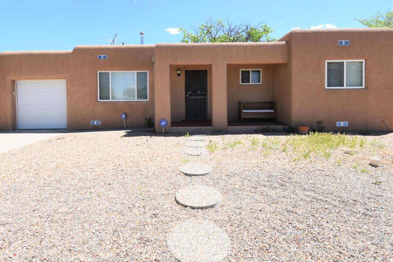 1708 Richmond Drive - Photo 1