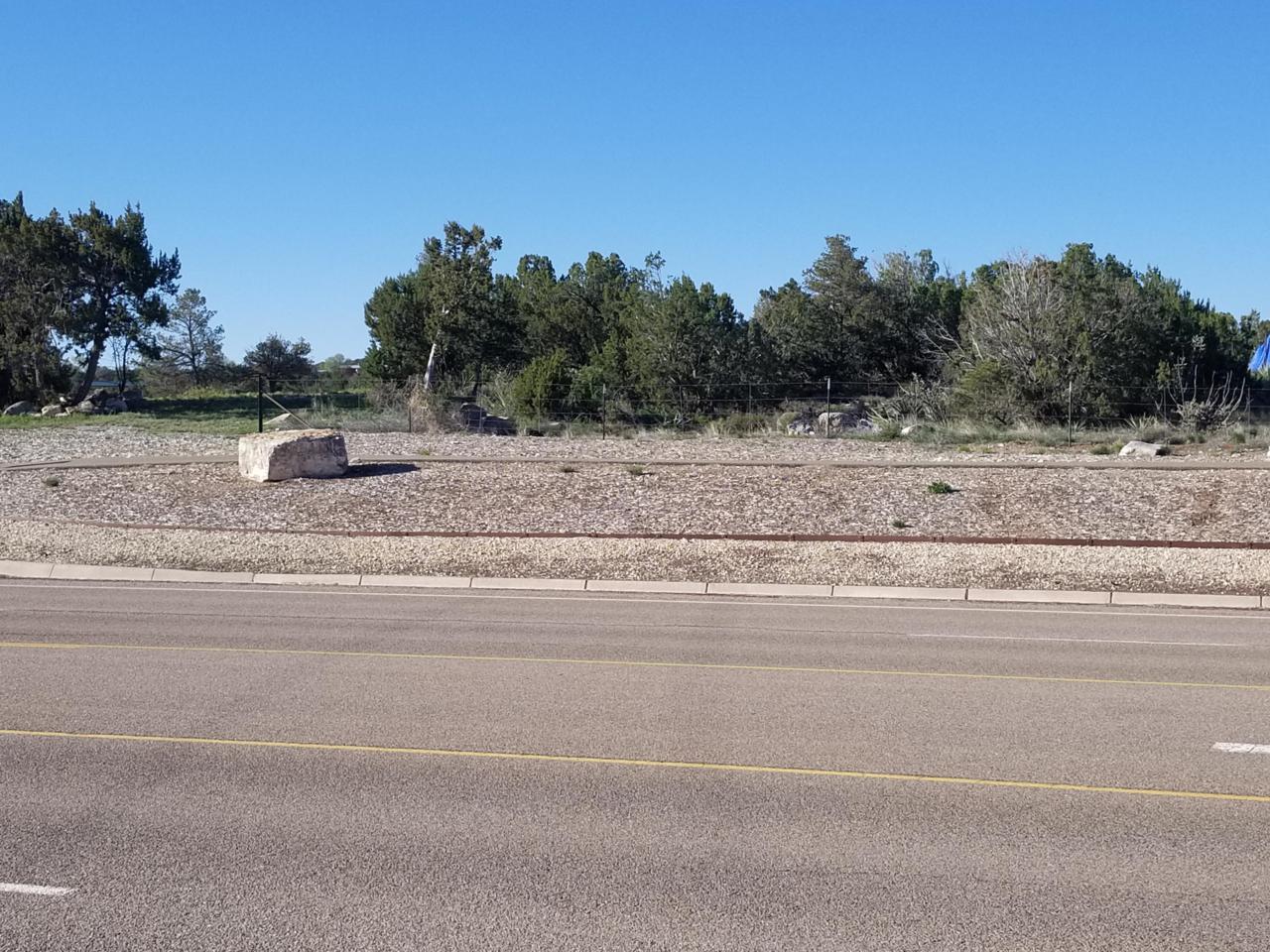 1914 Us Route 66 - Photo 1