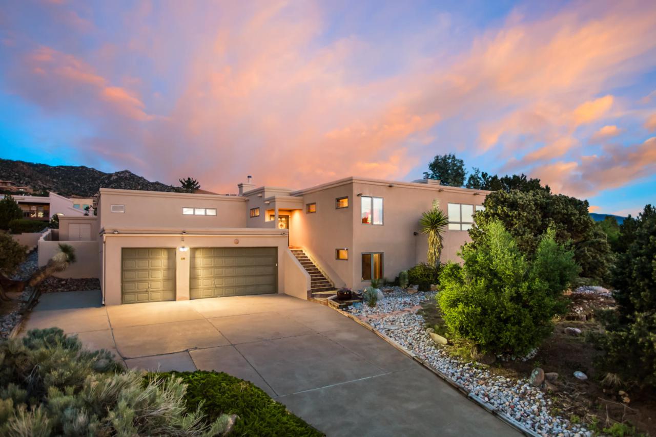 10 Juniper Hill Road - Photo 1