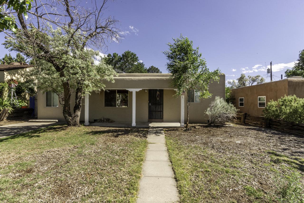 2726 Santa Clara Avenue - Photo 1